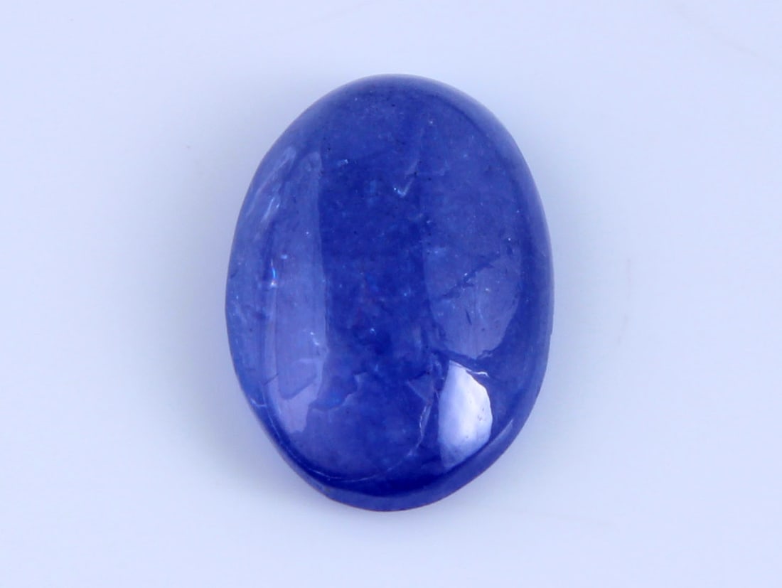 Stunning " Natural Tanzanite " 2.34 Cts Natural Tanzanite: No Reserve! Title: Stunning " Natural Tanzanite " 2.34 Cts Natural Tanzanite Additional Info: Gemstone : Natural Tanzanite Origin: Tanzania Weight : 2.34 carats Dimensions : 10.63x7.55x3.22 mm Shape/C
