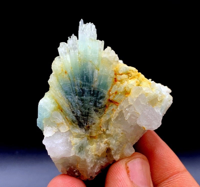 74 grams lovely natural damagfree top quality blue Aquamarine bunch crystals specimen from skardu: Materials: top quality aquamarine, skardu aquamarine 74 grams lovely natural damagfree top quality blue Aquamarine bunch crystals specimen from skardu province pakistan size...50mm 32mm 55mm weight...