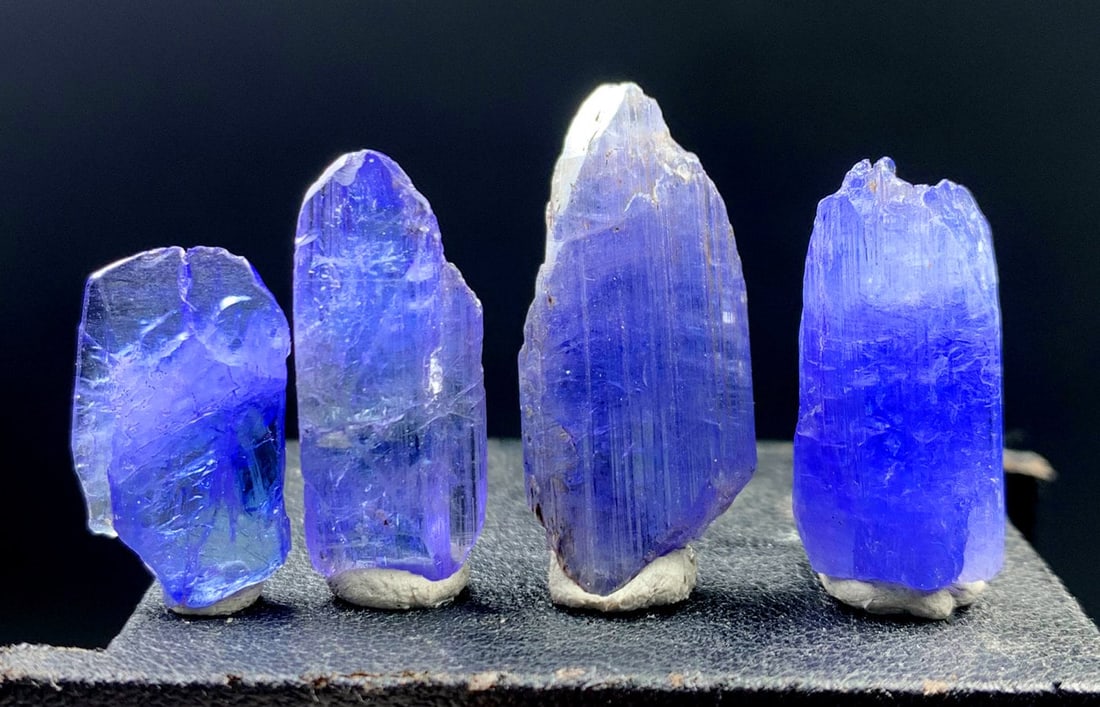 Tanzanite Crystals , Blue Tanzanite , Natural Tanzanite Crystals Lot - 48.0 cts (1 of 5)