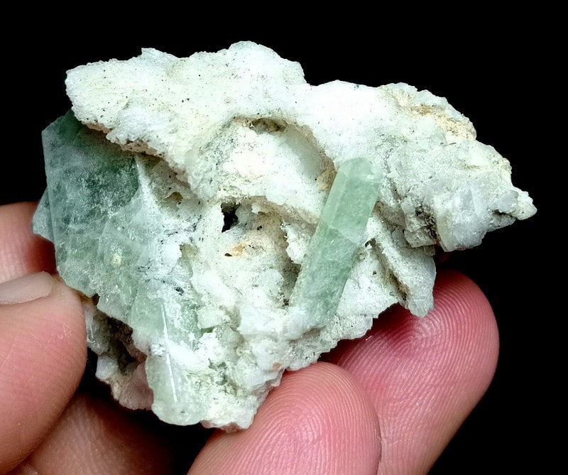 30 Grams Lovely Rare Apple Green Herderite Specimen From Skardu Pakistan (1 of 7)