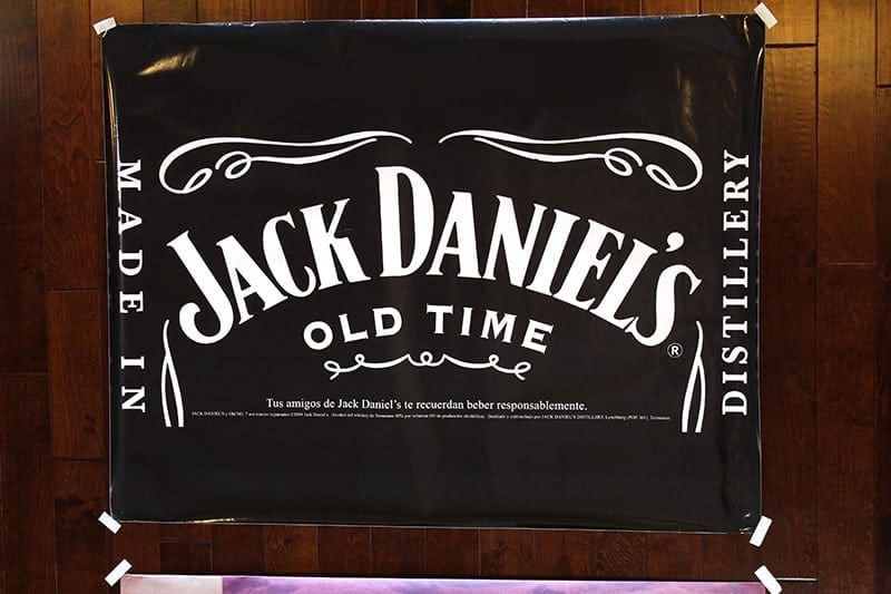 Jack Daniels Whiskey (2000) 59" X 46" US Advertising Poster: Jack Daniels Whiskey (2000) 59" X 46" US Advertising Poster, Please refer to the attached photos to determine the condition of this original vintage item. All sales are backed by the AAA Vintage Poste