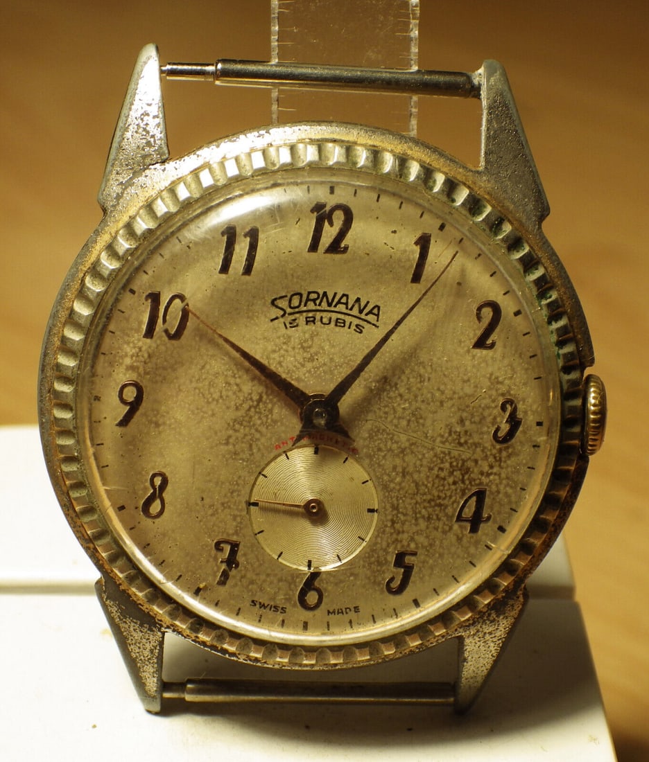VERY RARE and big vintage SORNANA wristwatch from 1940's: - Very rare vintage “SORNANA” wristwatch from 1940´s in original condition!!! - gold plated case is showing wear due to the age of the watch. Case is measuring 37.5 mm without winding crown a