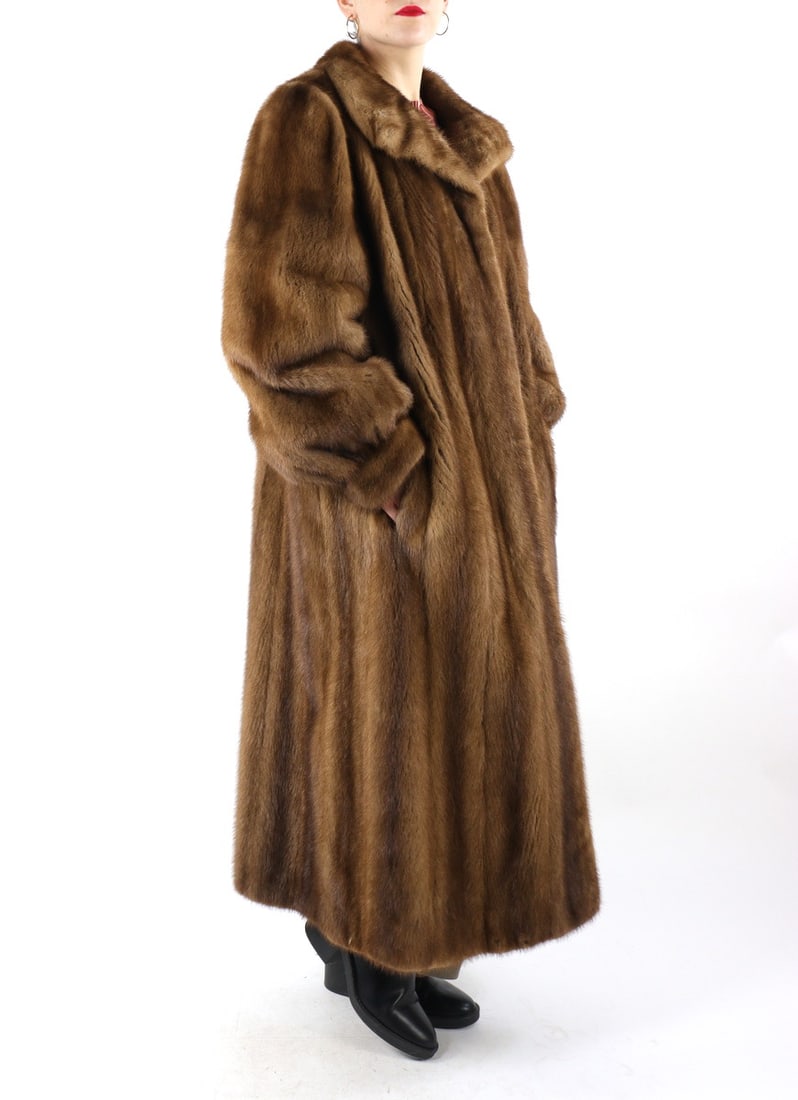 BROWN MINK FUR COAT EU: XL; US: 20 (1 of 12)