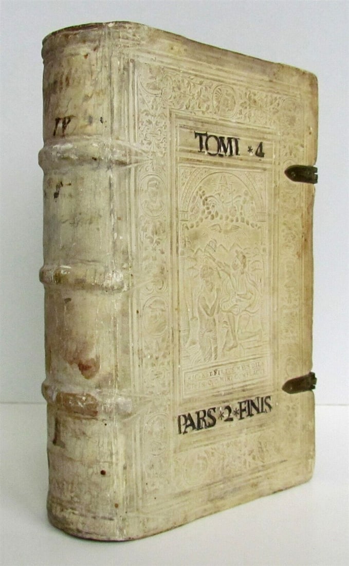 1561 ST.AUGUSTINE antique HAND TOOLED PIGSKIN BINDING w/ CLASPS 16th CENTURY v.4 (1 of 12)