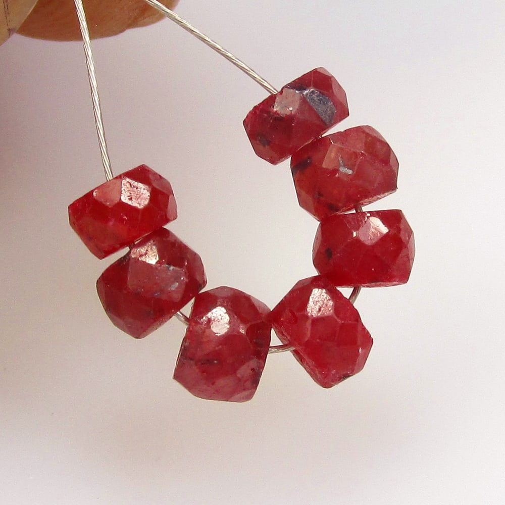 5.11 Ctw Natural 7 Mozambique Red Ruby Round Beads (1 of 2)