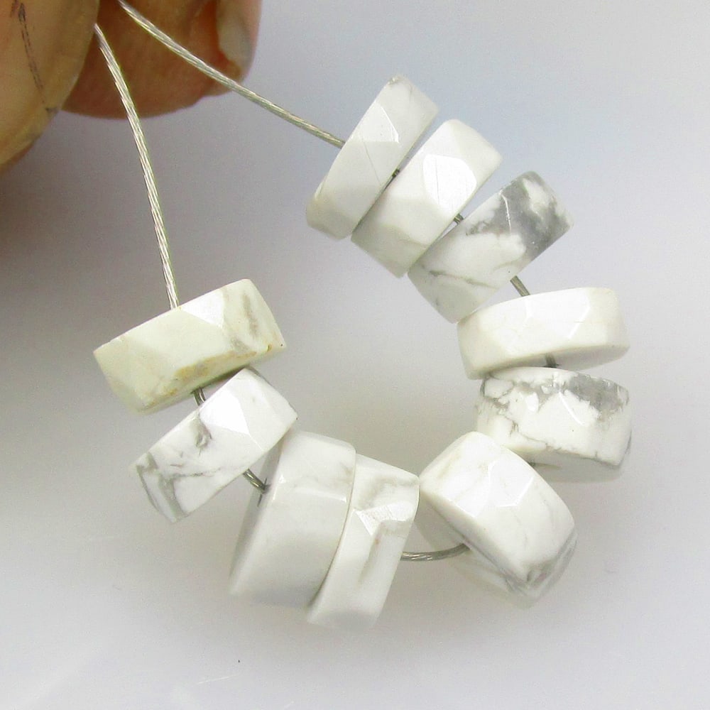 8.76 Ctw Natural 10 Dendrite Opal Round Beads (1 of 2)