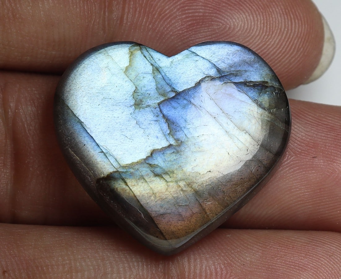 Marvellous " Natural Labradorite " 34.39 Cts Natural Labradorite (1 of 3)