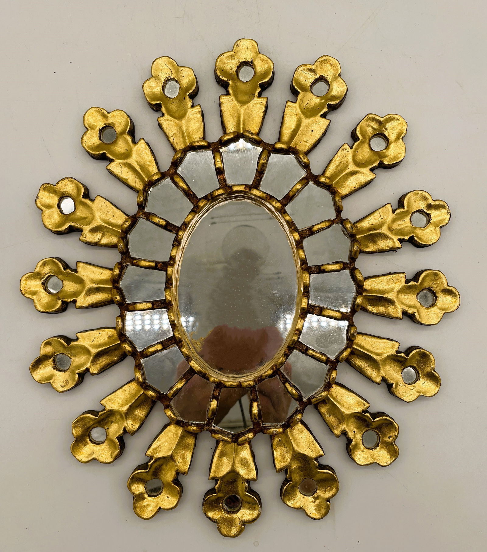 VINTAGE ORNATE GOLD MIRROR 14" (1 of 8)