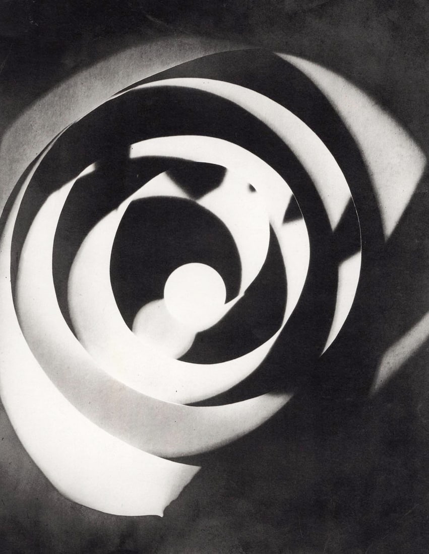 MAN RAY - Rayograph 1926 (1 of 1)