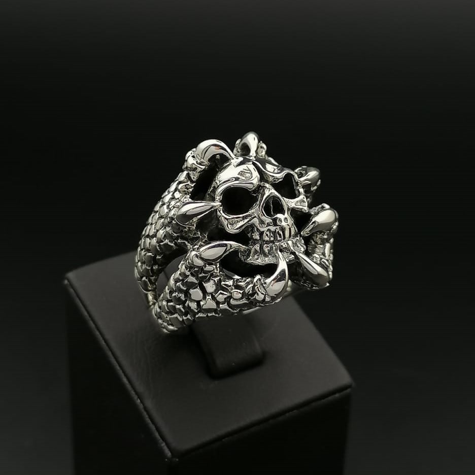 925 Silver Claw Skull Ring (1 of 8)