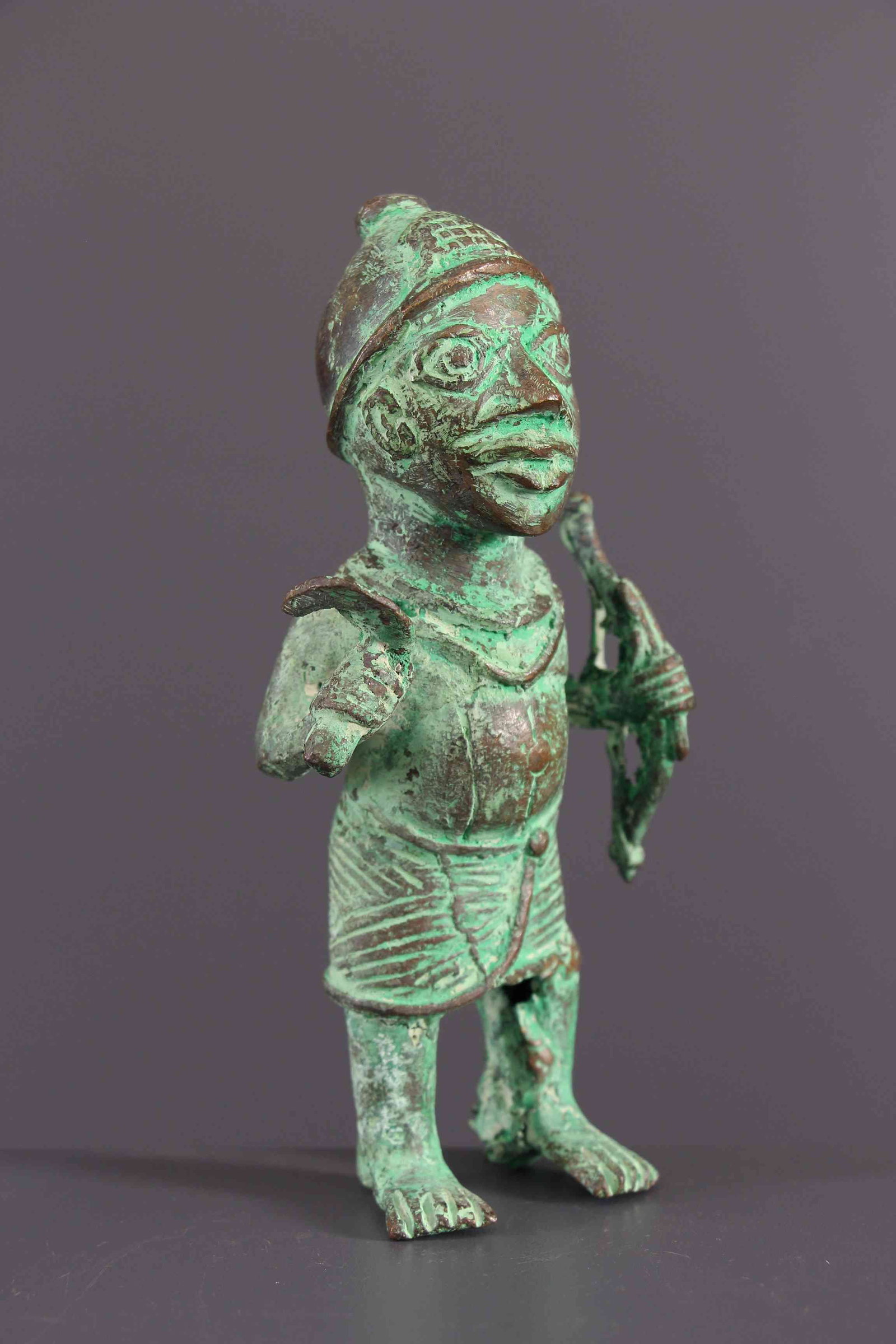 Bronze Benin Dignitary warrior - Nigeria - African Art Tribal Art (1 of 10)