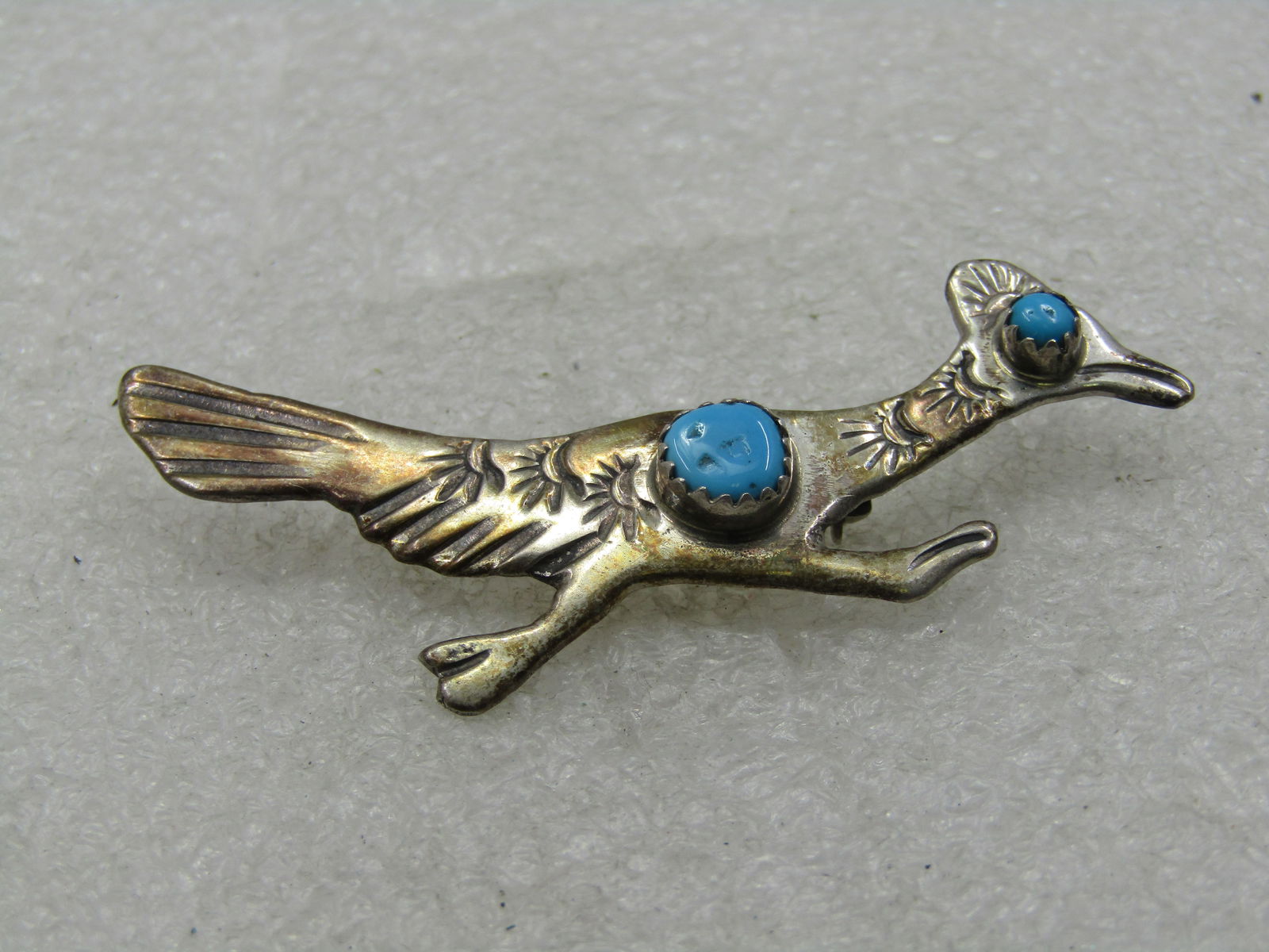 Roadrunner brooch shop