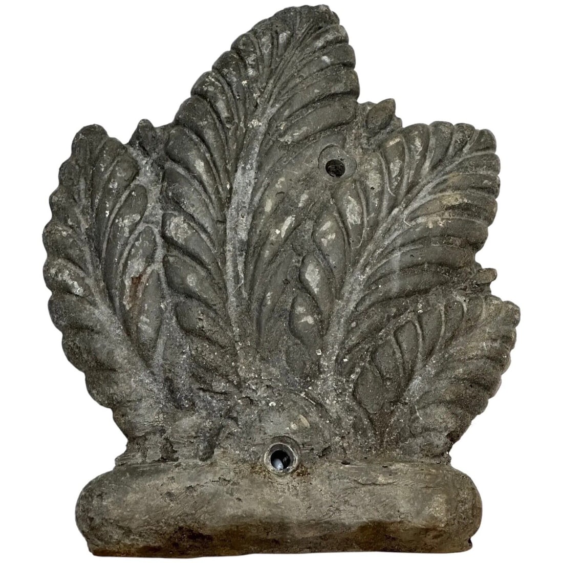 Small British Victorian Lead Acanthus Leaves Garden Wall Sculpture Feature: Small British Victorian Lead Acanthus Leaves Garden Wall Sculpture Feature 1 British Antique 19th Century Small Architectural Lead Acanthus Leaves Garden Wall Sculpture Feature. Subject depicting natu