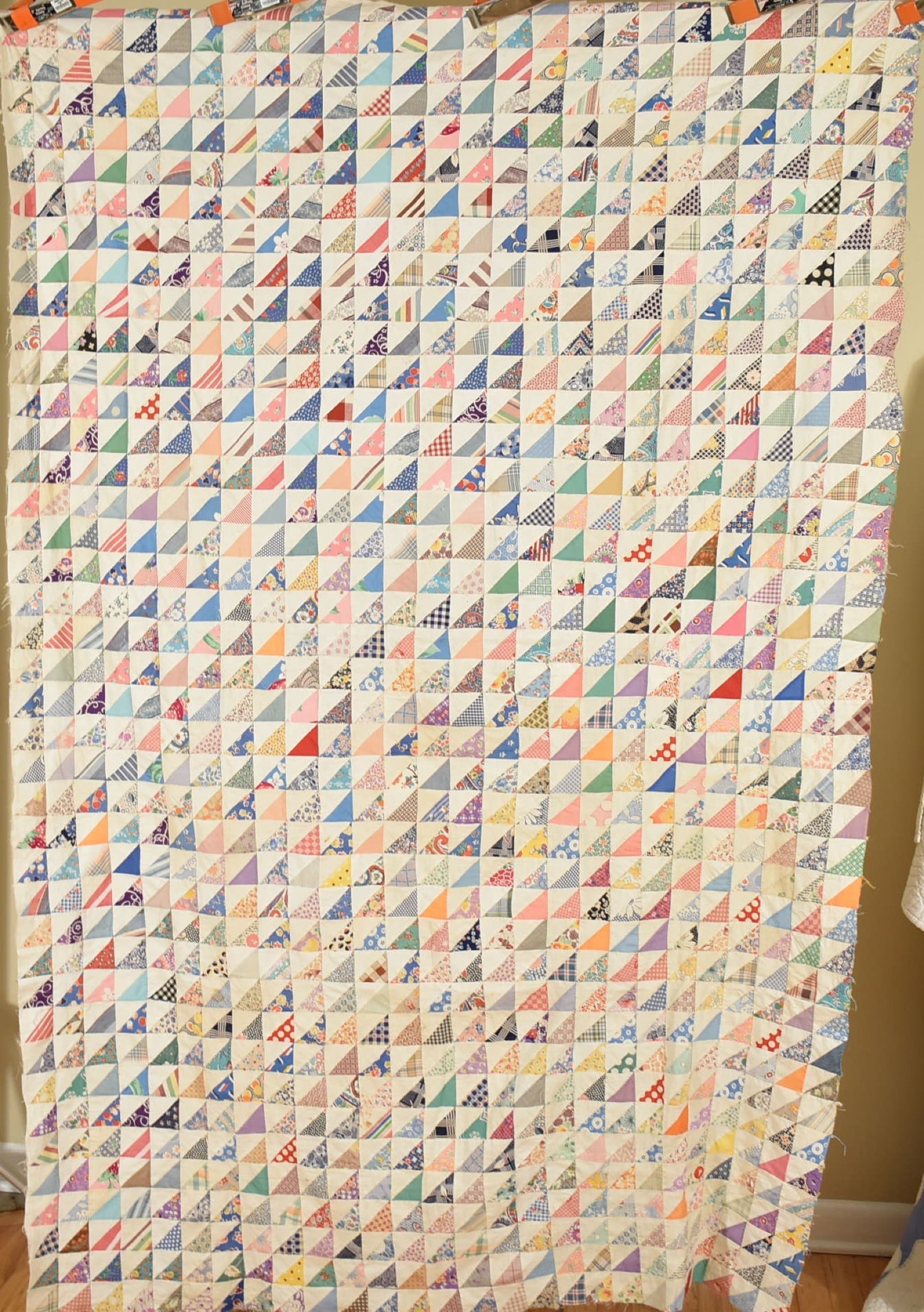 30's Birds in the Air Quilt Top: Title: 30's Birds in the Air Quilt Top Date: 1920's / 1930's Origin: Ohio Material: Cotton Dimension [INCHES]: 58" X 86" Provenance: Cotton 20's / 30's birds in the air / triangles quilt top is all ha