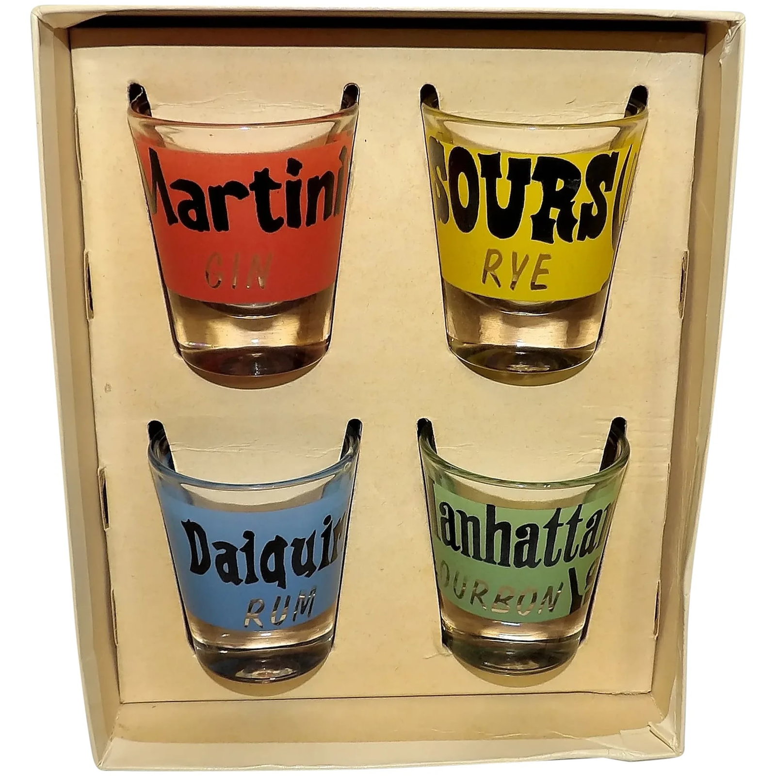 Federal Glass Co. Shot Glass- Rumpus Set S314 in Original Box: This Federal Glass Co. Shot Glass- Rumpus Set S314 in Original Box is in excellent condition. The box has a few issues, but each shot glass is in near Mint condition. Each glass has the recipe for the