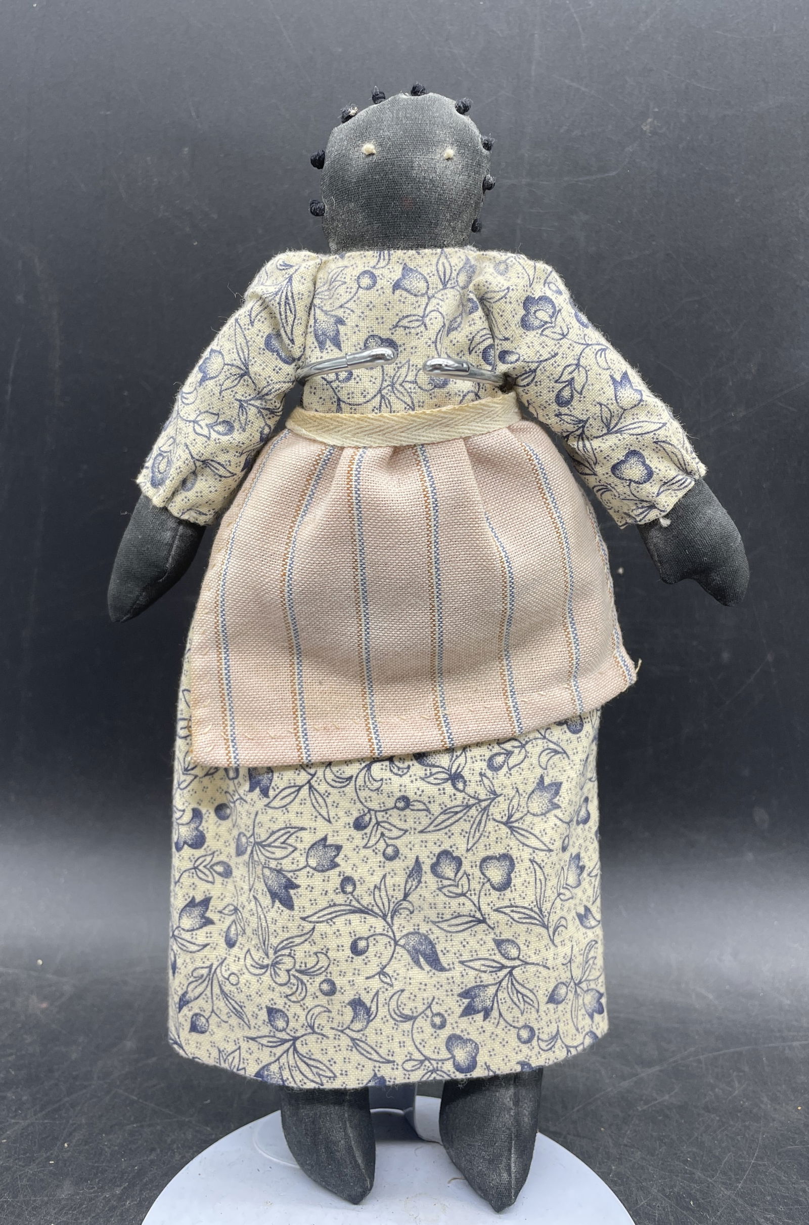 VINTAGE RAG DOLL FOLK ART BLACK AMERICANA "Bernice who loves only cats" (1 of 8)