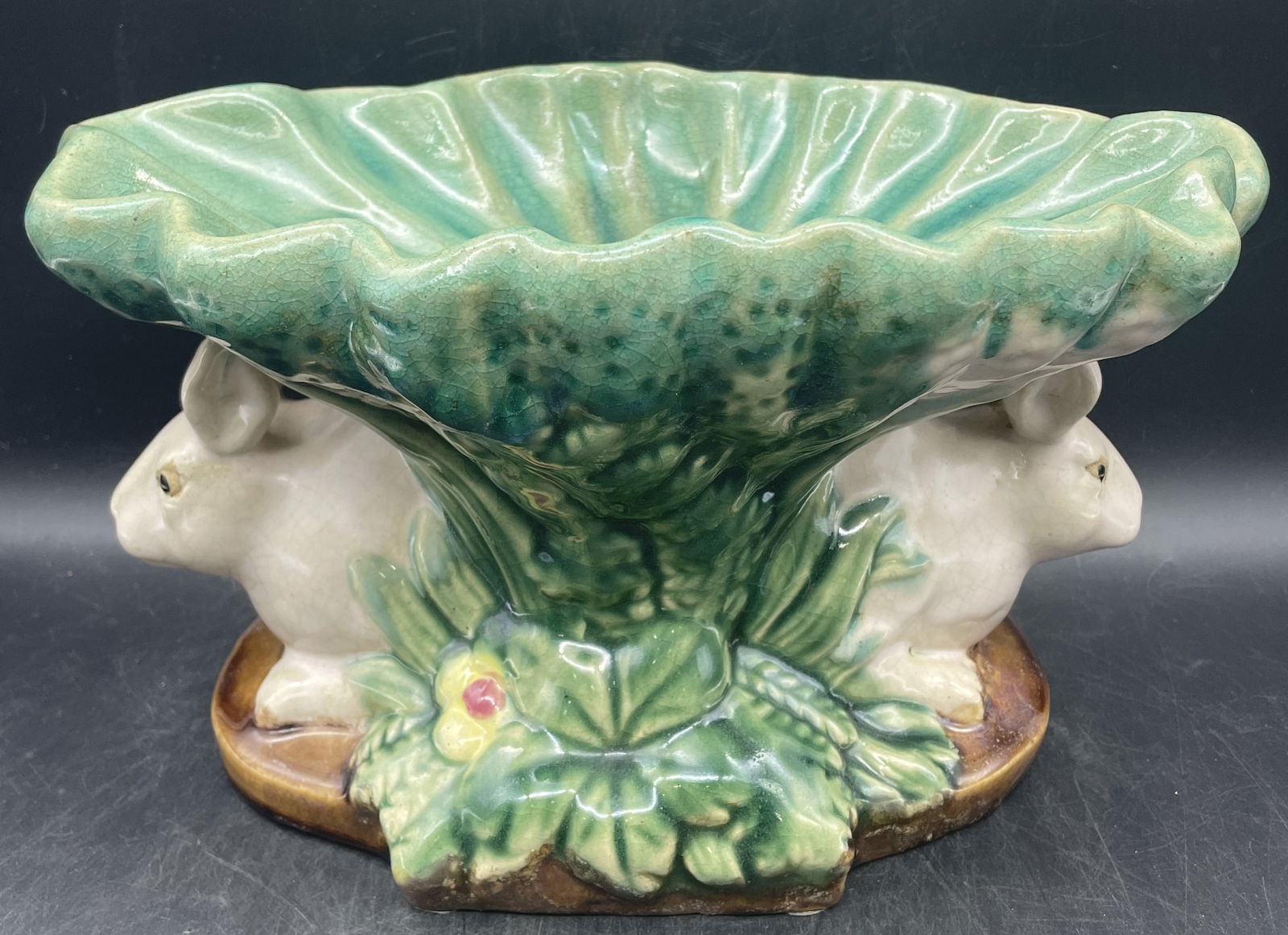 Old MAJOLICA RABBIT DISH PEDESTAL BOWL DISH POTTERY SIGNED (1 of 8)