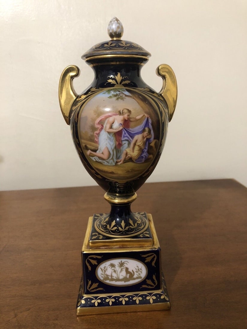 Royal Vienna Porcelain Covered Urn (1 of 10)