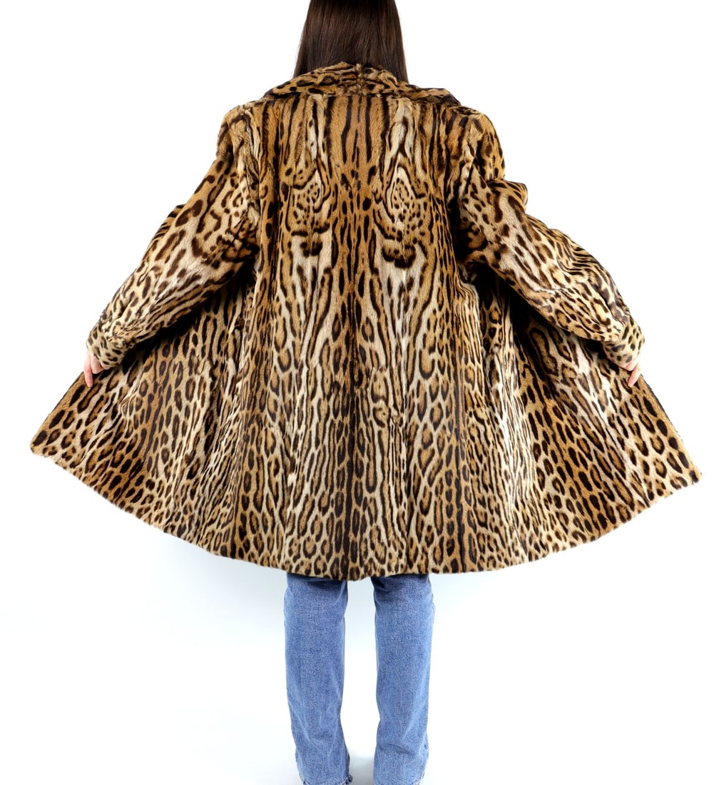 VINTAGE WILD CAT FUR COAT EU: XXL; US: 22 (1 of 17)