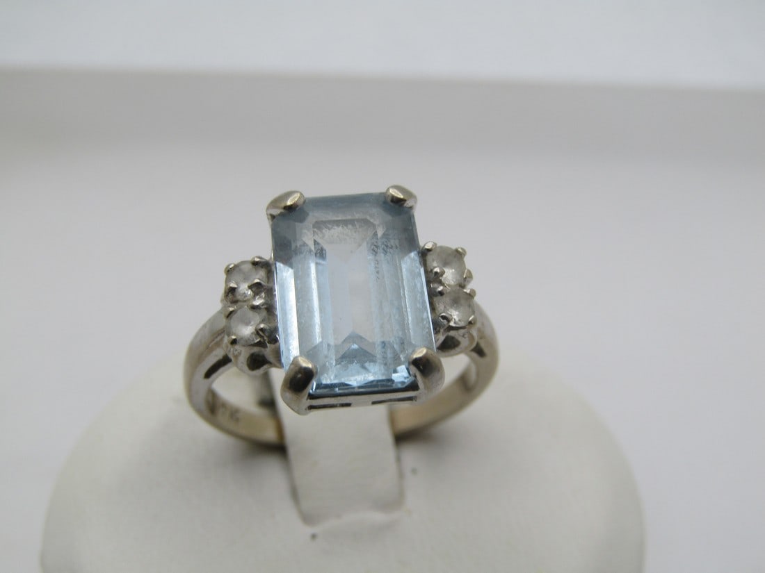 Vintage Blue & White Sapphire Ring, Sz. 6.  Signed BT, Marked 10kt (1 of 7)