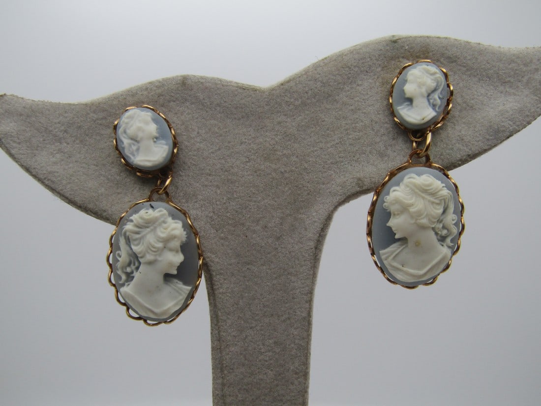 Vintage Faux Wedgewood Cameo Earrings, Pierced Stud/Drop, 1960's: Vintage Faux Wedgewood Cameo Earrings, Pierced Stud/Drop, 1960's. They are oval studs and drops with an open scalloped bezel. The studs are appx. 1/2" tall and the drop is 3/4". The widths are appx. 1