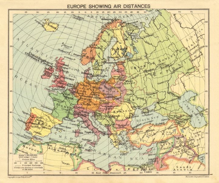 SECOND WORLD WAR. Europe showing air distances. Occupied Poland 1940 old map (1 of 1)