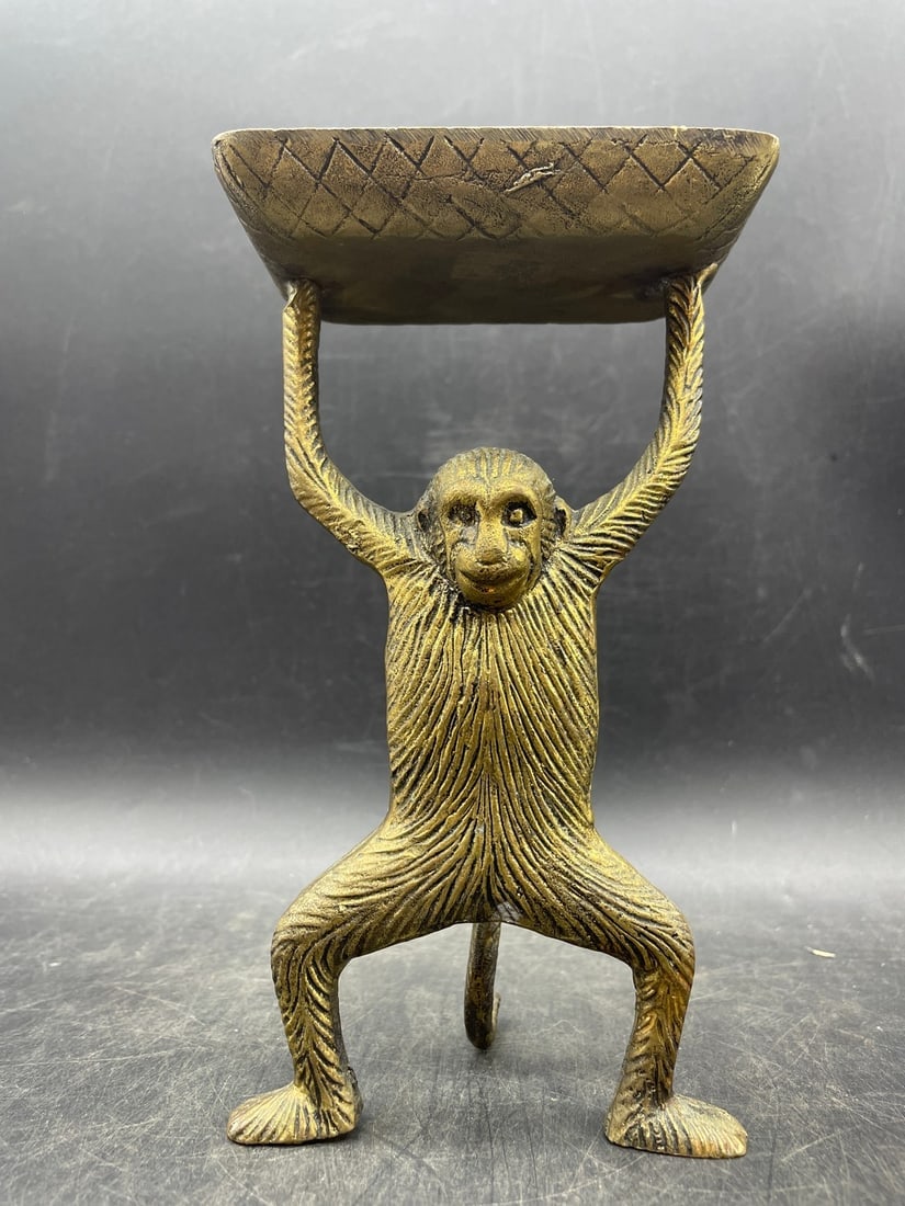 Vintage BRASS MONKEY FIGURINE w TRAY (1 of 7)