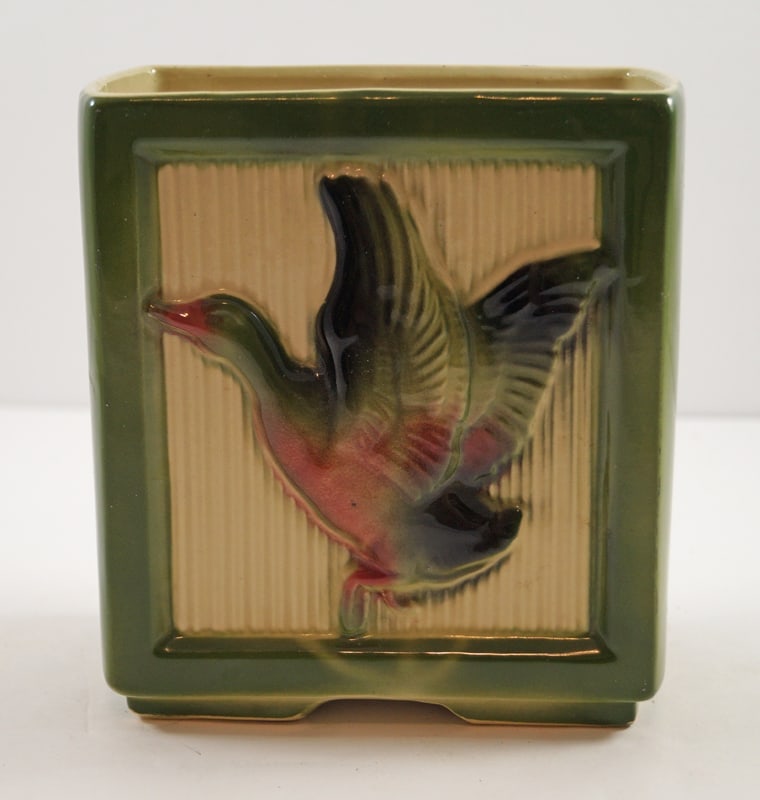 Antique Flying Duck Ceramic Shawnee Planter (1 of 8)