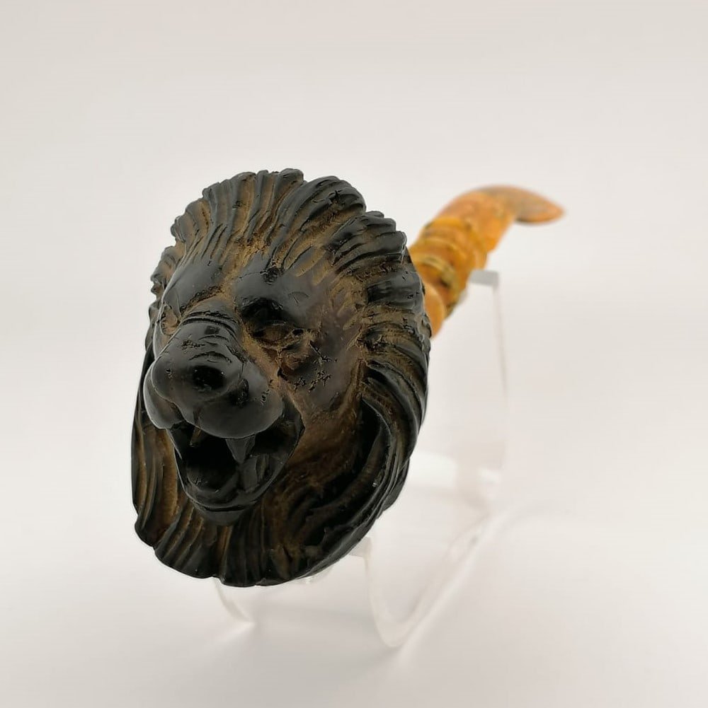 Lion Meerschaum Pipe (1 of 1)