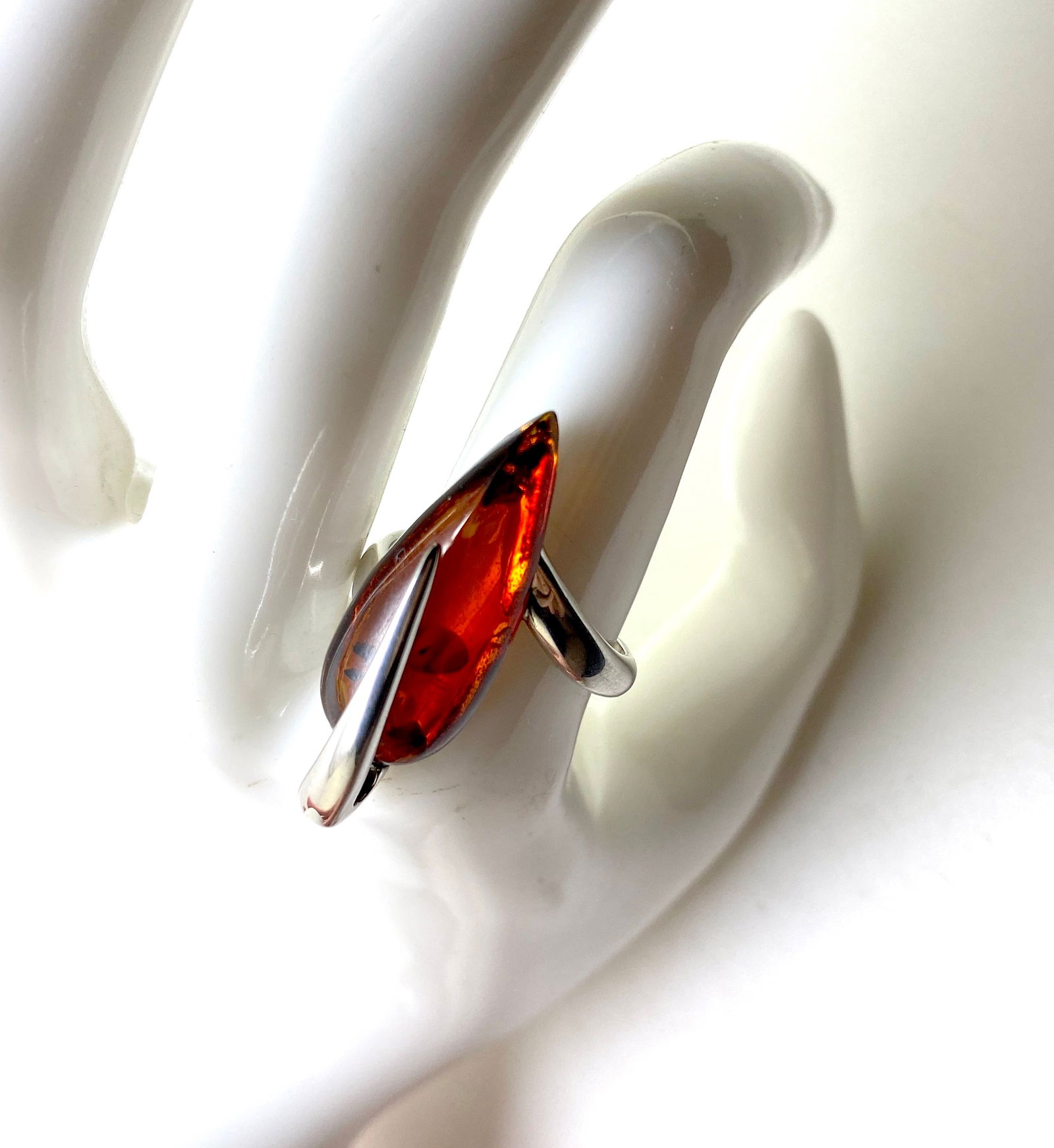Unique and Astonishing Amber Ring (1 of 9)
