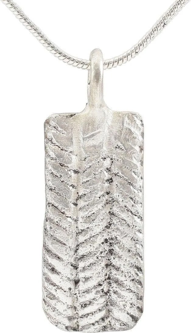 VIKING WARRIOR'S BRACELET PENDANT NECKLACE, 10th-11th CENTURY AD (1 of 5)