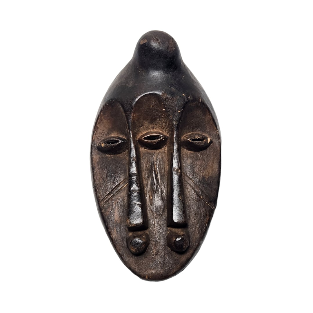 Bakongo Mask: Title: Bakongo Mask Date/Period: 20th Century Materials/Origin: Wood / Congo, Africa Dimension: 8in X 6in X 12in Reserve: $100.00 Shipping: Domestic: Flat-rate of $30.00 to anywhere within the contigu