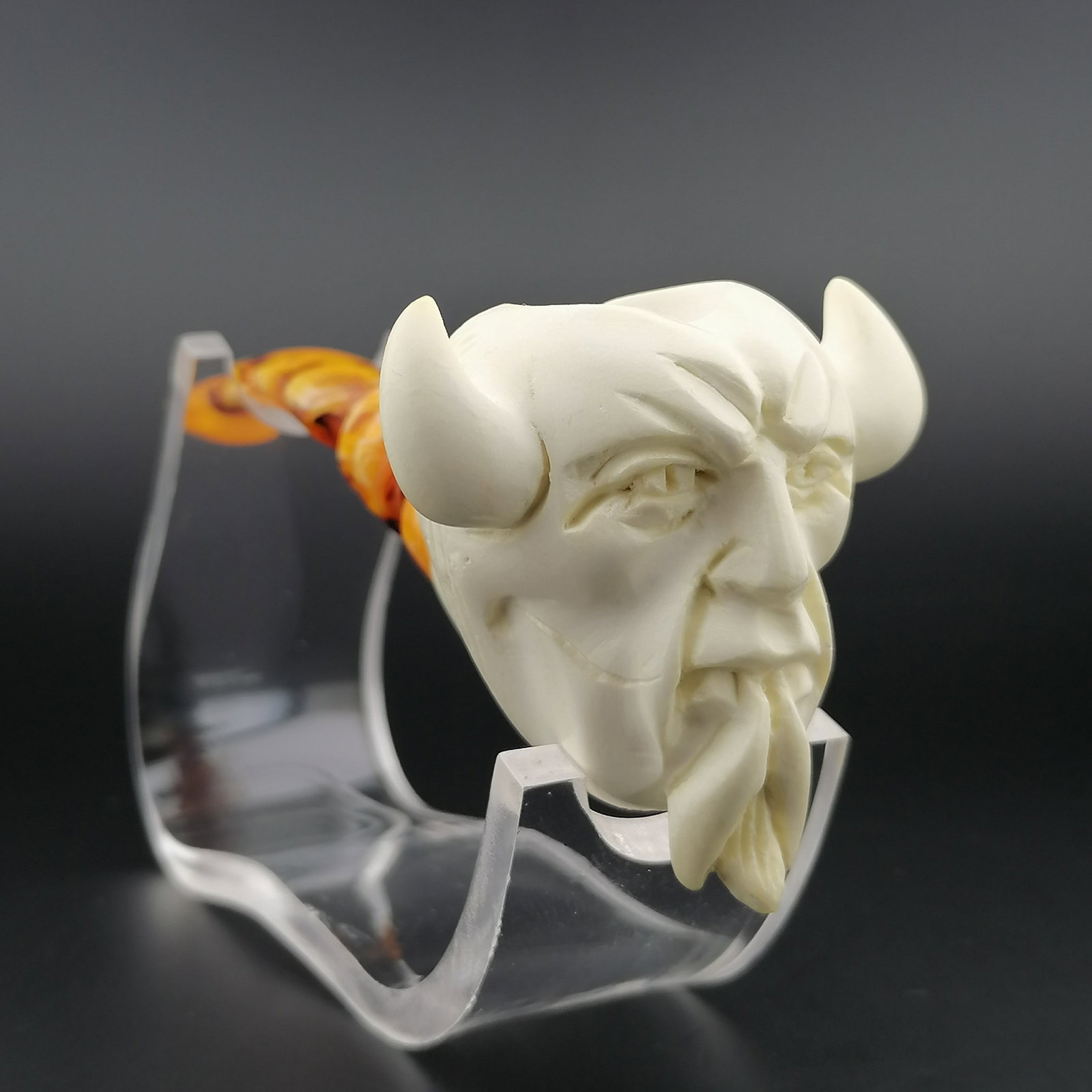 Dracua Vampire Meerschaum Pipe (1 of 9)