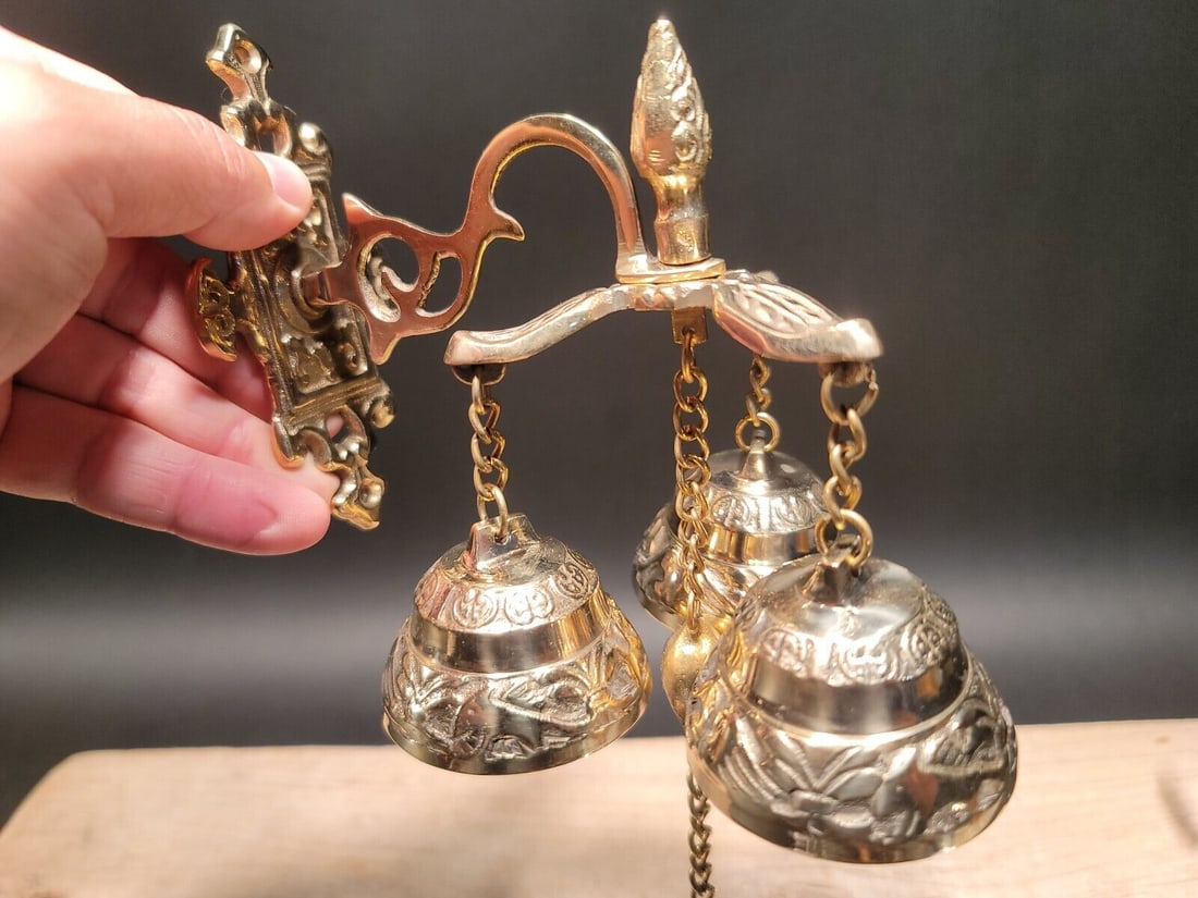 Brass Shopkeepers Entry Wall Mount Bell Hanging Doorbell: 5" Extension 5" wide 13 1/2" overall height Such a neat reproduction antique bell shopkeepers entry bell.. nice delicate loud sound. Reserve: $28.00 Shipping: Domestic: Flat-rate of $12.00 to anywhere