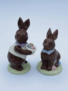 Vintage Lenox Chocolate Easter Bunny Salt & Pepper Shakers Set With Box: Title: Vintage Lenox Chocolate Easter Bunny Salt & Pepper Shakers Set With Box Description: Vintage Lenox Chocolate Easter Bunny Salt & Pepper Shakers Set With Box. Condition is New. Shipped with USPS