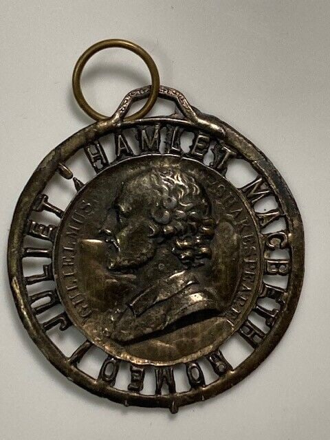 Vintage 1950s Shakespeare Anniversary Coin/Pendant: Title: Vintage 1950s Shakespeare Anniversary Coin/Pendant Description: Vintage 1950s Shakespeare Anniversary Coin/Pendant Date/Period: VINTAGE Materials: METAL Dimensions: VARIES Reserve: $30.00 Shipp