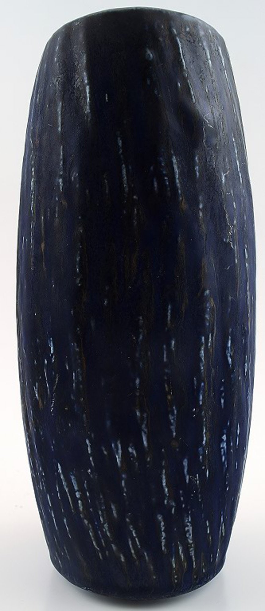 Rörstrand, Gunnar Nylund "Rubus" ceramic vase in blue glaze. (1 of 4)