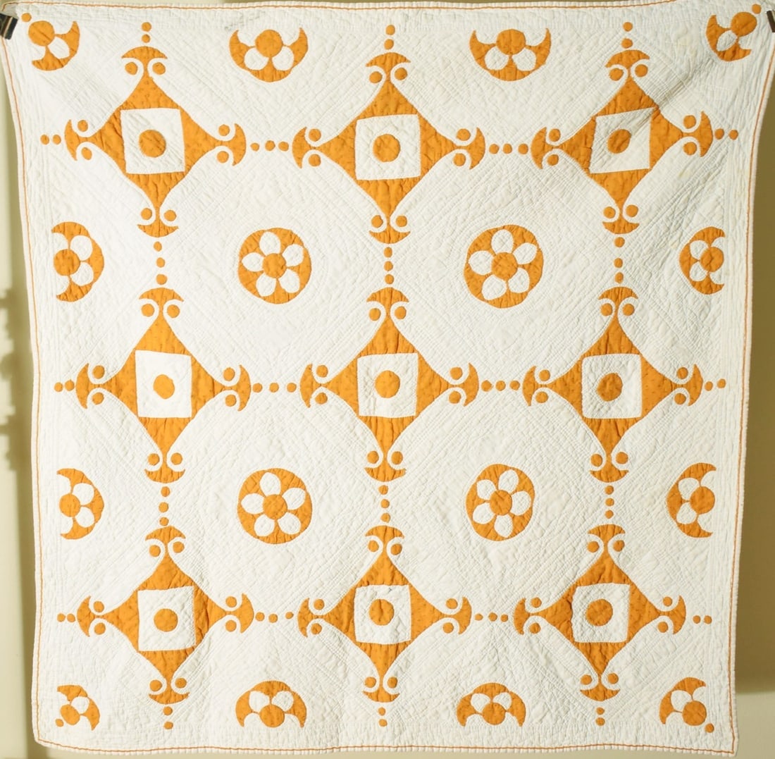 RARE 1840's Cheddar Applique Crib Quilt (1 of 10)