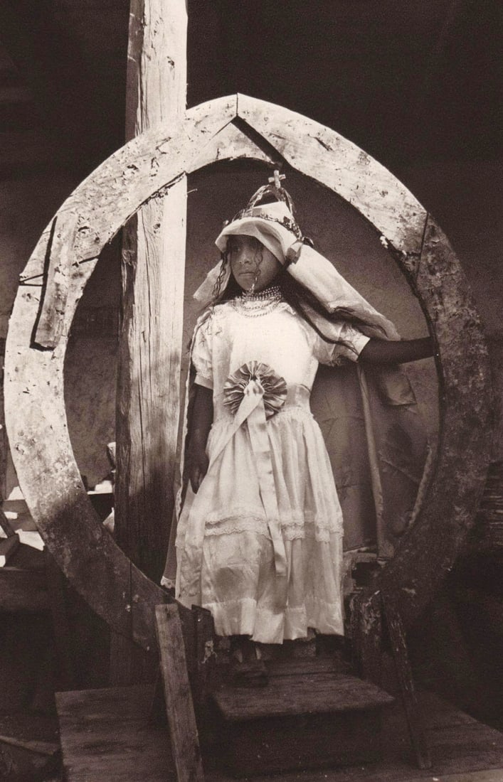 GRACIELA ITURBIDE - Mexico, Young Girl: Artist: GRACIELA ITURBIDE Print Title: Mexico, Young Girl Medium: Sheet-fed photogravure Printed 1986 in Spain Image size (inches) approx. 9.5 x 6.5” Additional Information: COAs included on all