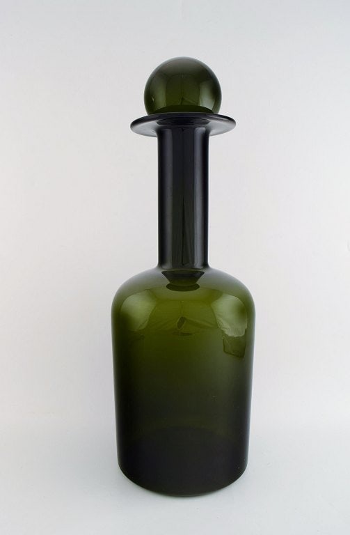 Holmegaard huge vase/bottle, Otto Brauer. Bottle green.: Title: Holmegaard huge vase/bottle, Otto Brauer. Bottle green. Description: Holmegaard huge vase/bottle with lid in the shape of ball, Otto Brauer. Bottle green. Measures: 51 cm. x 19 cm. In perfect c