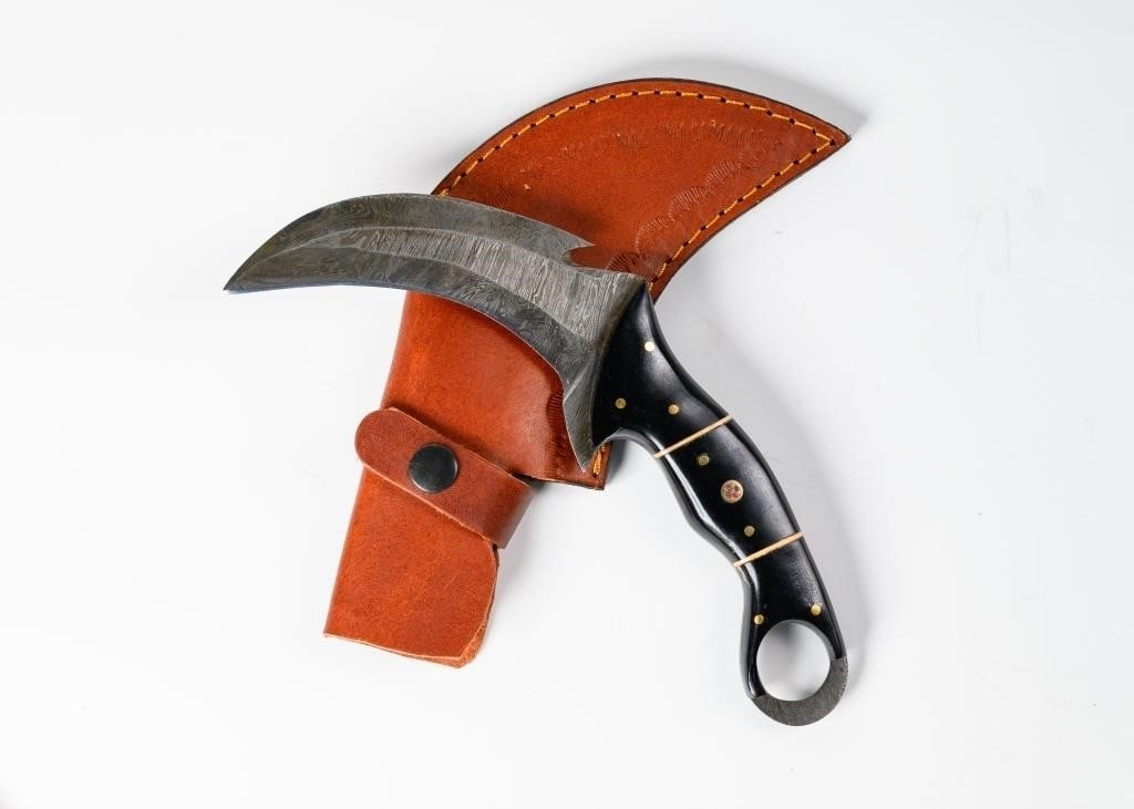 Damascus steel with wood handle, 5" blade, 9" knife, includes leather sheath (1 of 7)