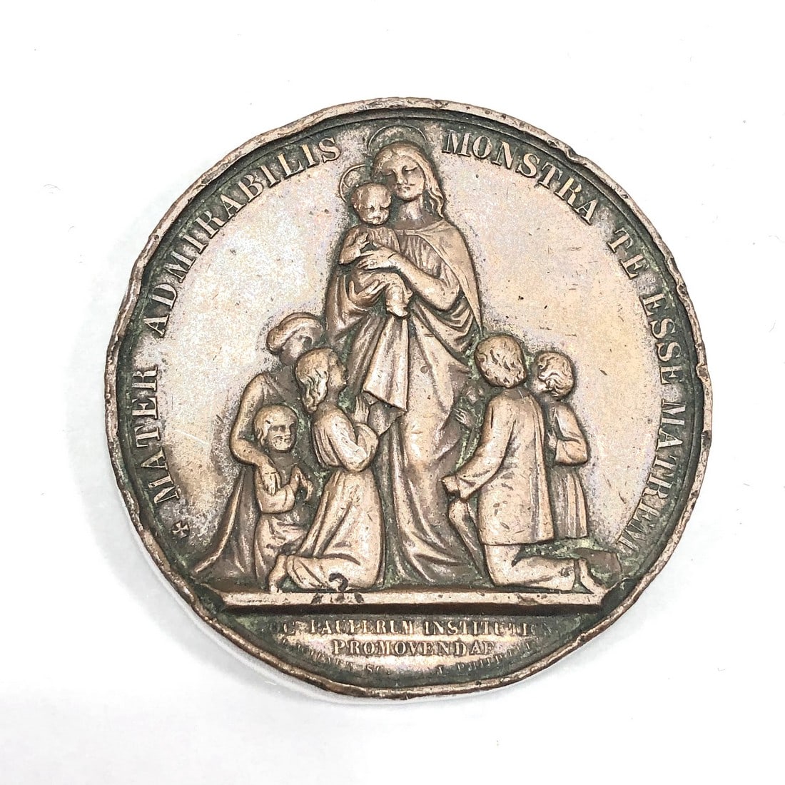 British, Antique Religious Medal. St Virgin Mary & Christ Child. Catholic School: Title: British, Antique Religious Medal. St Virgin Mary & Christ Child. Catholic School Maker/Brand: unknown Origin: Britian Date/Period:1800s Materials:copper / bronze Size:2" diamter Description: Th
