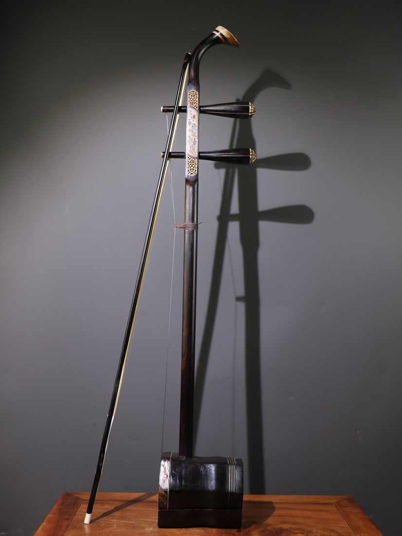 Old Chinese Zitan Wood National Musical Instrument - Erhu (1 of 9)