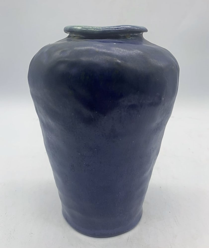 Studio Art Pottery Vase Signed EJK (1 of 7)