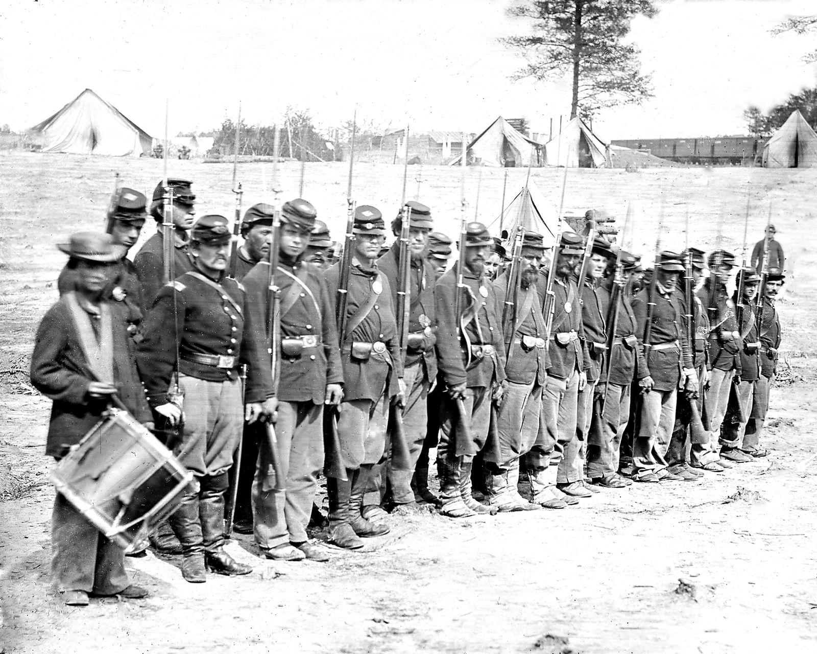 CIVIL WAR_COMPANY OF INFANTRY ON PARADE. 6th MAINE INFANTRY AFTER BATTLE OF FREDERICKSBURG (1 of 1)