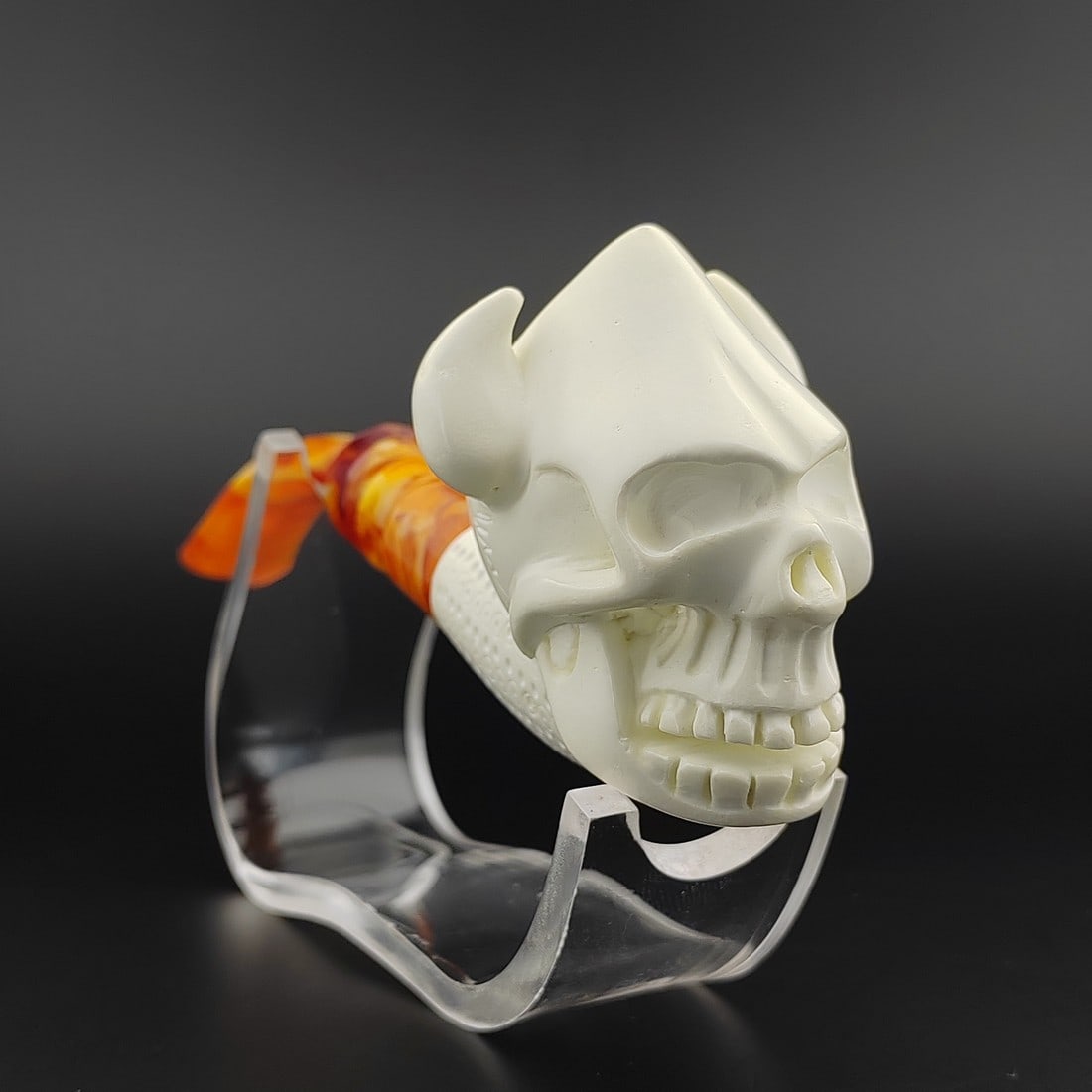 Devil Skull Meerschaum Pipe (1 of 9)
