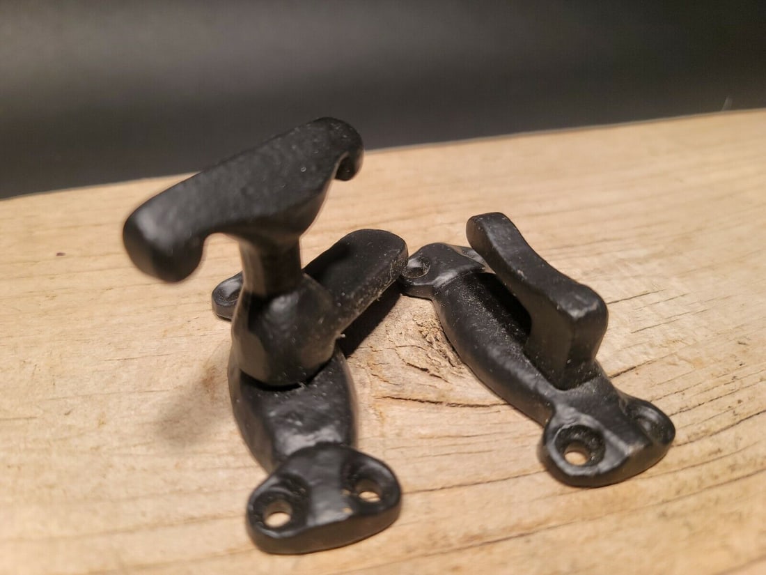 Cast Iron Door Gate Lock Latch (1 of 12)