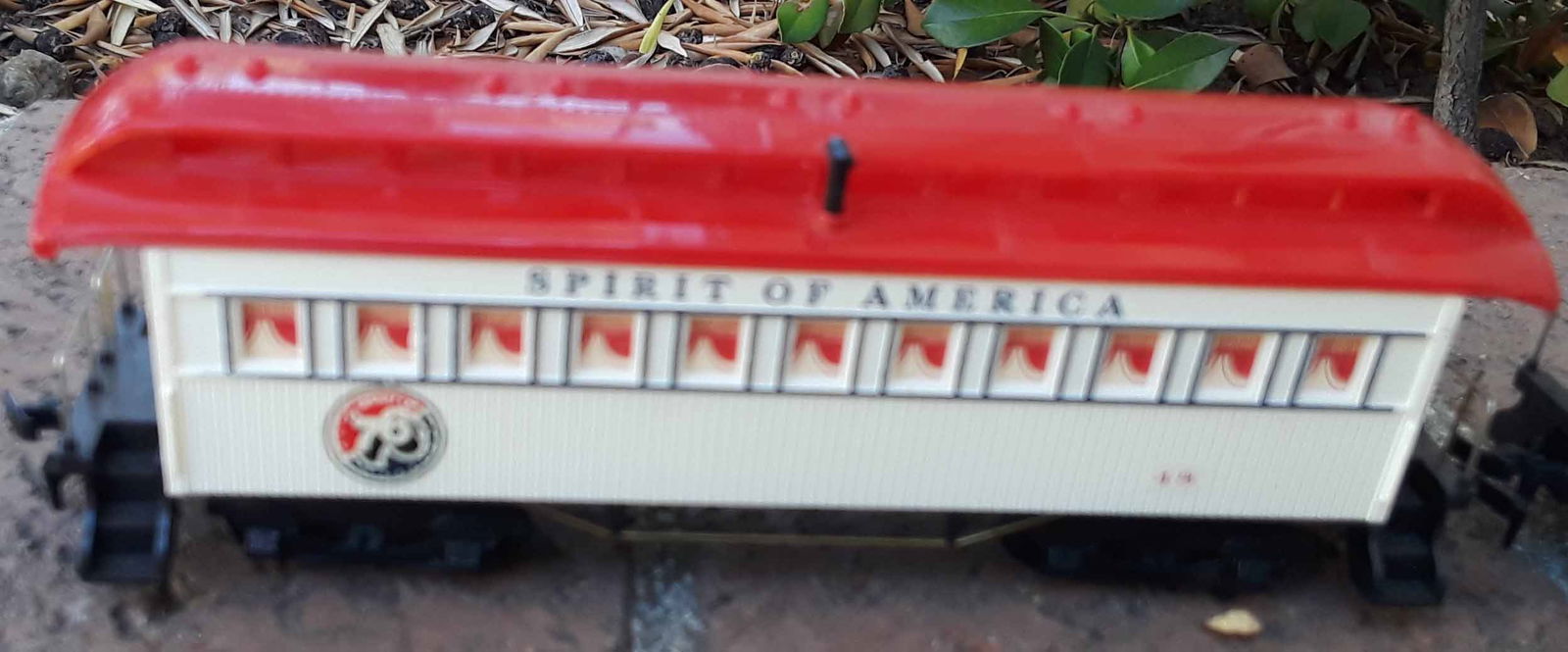 Spirit of '76 train car, HO scale , c10. (1 of 4)