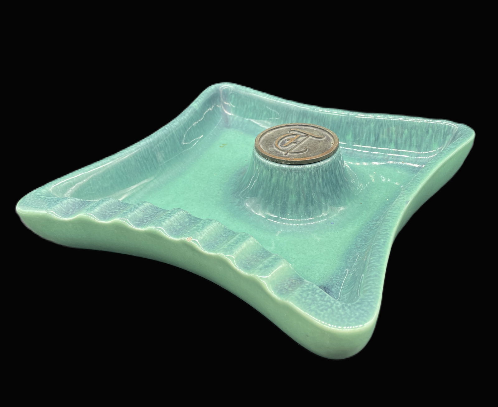 ROSEVILLE ART POTTERY HYDE PARK NO.1990 CIGAR ASHTRAY (1 of 8)