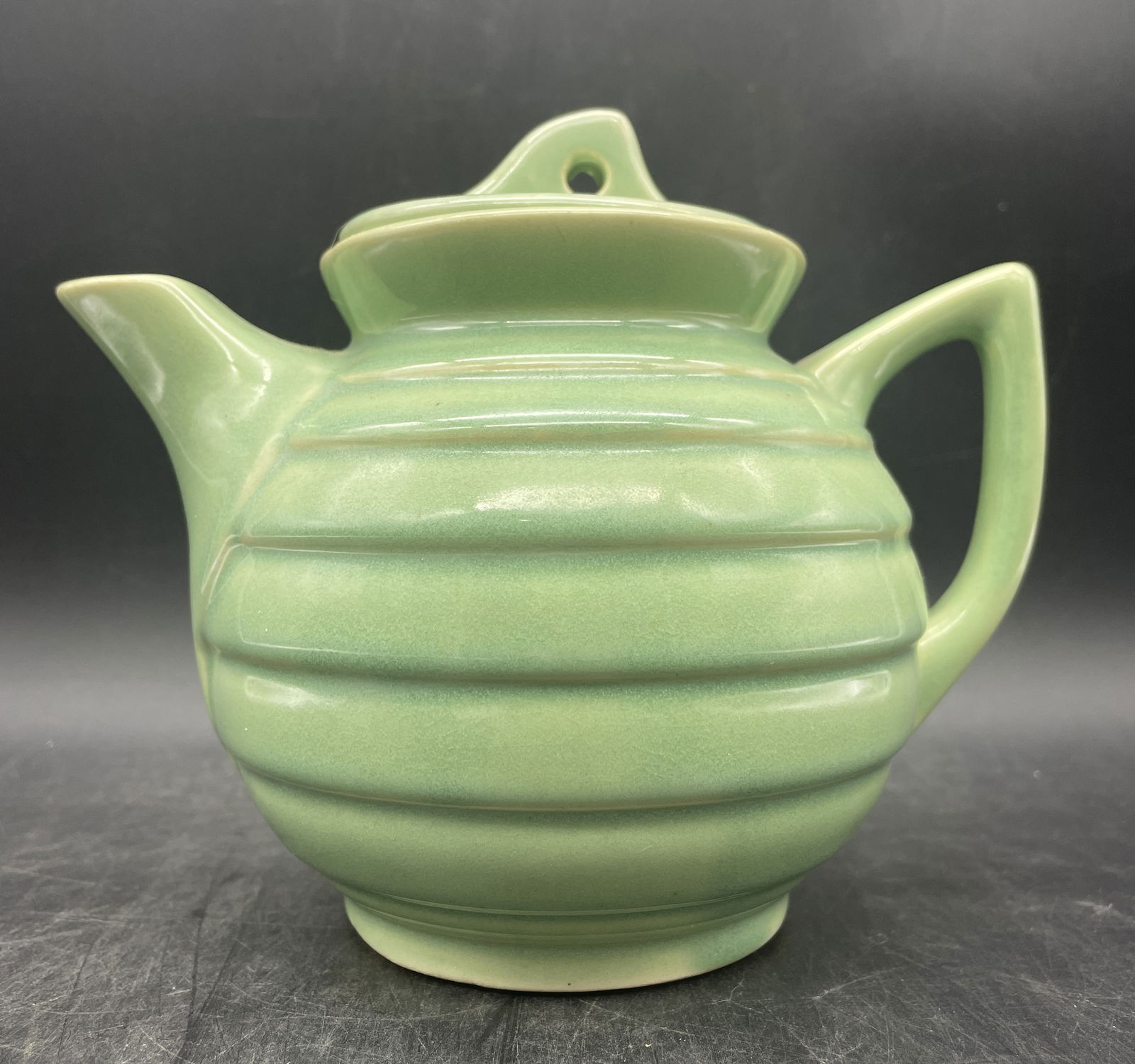 RARE VINTAGE BRUSH MCCOY POTTERY GREEN ART DECO TEAPOT (1 of 8)